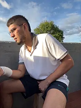 mirallesandbig online show from 10/31/25, 09:54