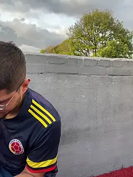 mirallesandbig online show from 10/20/25, 09:59