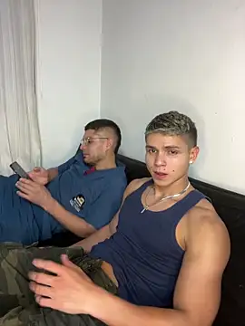 mirallesandbig online show from 11/08/25, 10:46