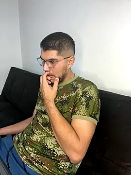 mirallesandbig online show from 12/01/25, 10:21