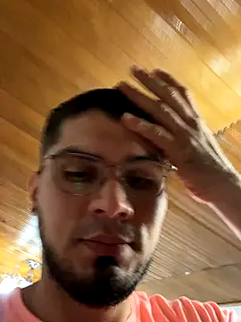 mirallesandbig online show from 11/24/25, 10:43