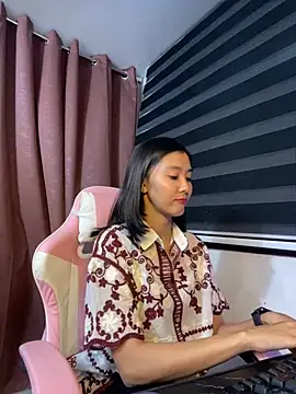 De amore online show from 11/21/25, 10:14