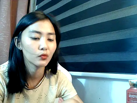 De amore online show from 10/21/25, 01:21