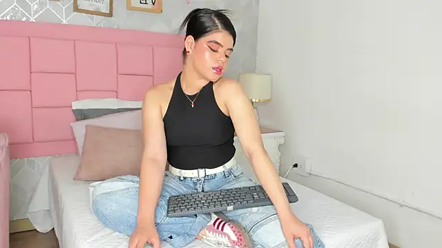 mary joseph online show from 02/19/26, 03:58