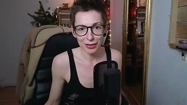 Antifistin online show from 12/05/25, 01:16