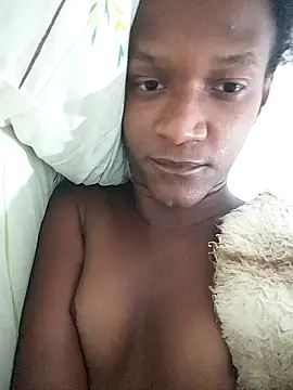 Snapshot of jgehghsAz09 chatting on 10/10/25, 05:41 jgehghsAz09 online show from 10/10/25, 05:41