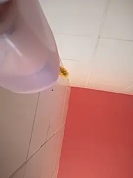 Snapshot of jgehghsAz09 chatting on 11/17/25, 04:55 jgehghsAz09 online show from 11/17/25, 04:55