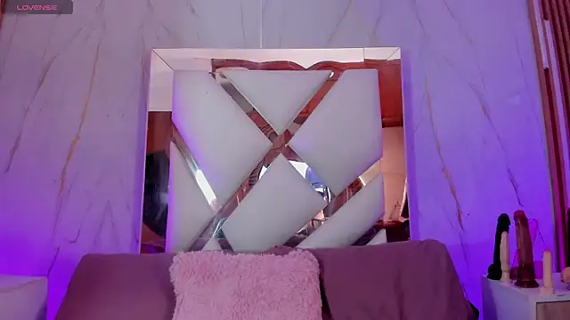 little  Chloee  online show from 02/10/26, 09:36