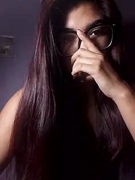 alisaram online show from 10/13/25, 08:32