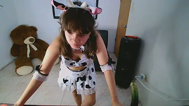 SweetRabbit29 online show from 11/09/25, 12:25