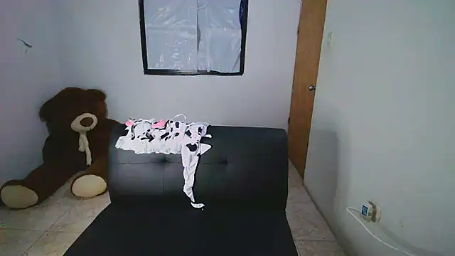 SweetRabbit29 online show from 11/02/25, 12:15