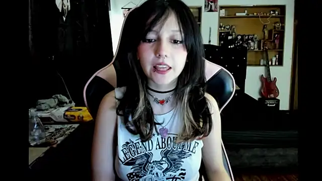 Maki Zein  online show from 03/05/26, 10:59