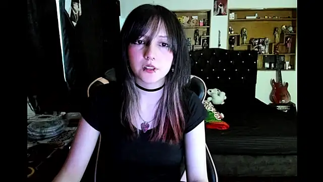 Maki Zein  online show from 01/11/26, 11:00