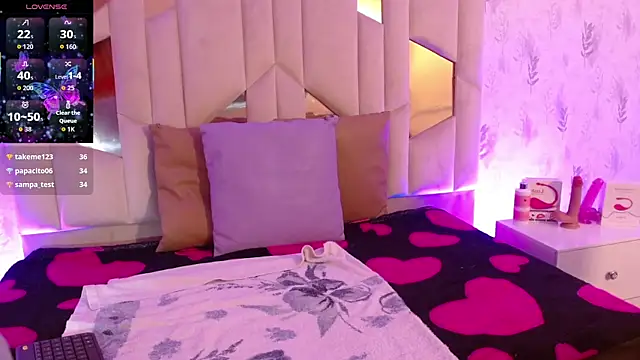 MARIANA TAY1 online show from 11/07/25, 03:11