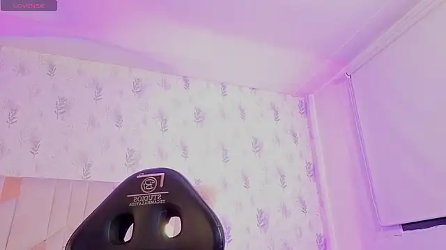 MARIANA TAY1 online show from 05/01/26, 03:11