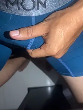 Flirtdick03 online show from 11/10/25, 04:28