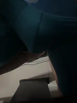 Flirtdick03 online show from 11/23/25, 04:55