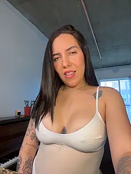 Lolathebaddie online show from 03/06/26, 06:58