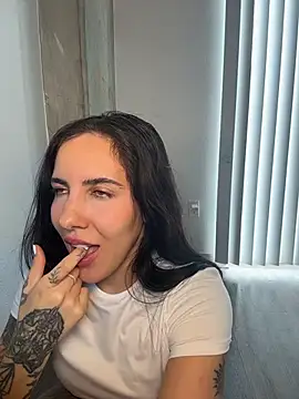 Lolathebaddie online show from 03/24/26, 05:24