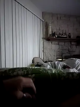 Snapshot of shyguy8569 chatting on 11/14/25, 01:09 shyguy8569 online show from 11/14/25, 01:09