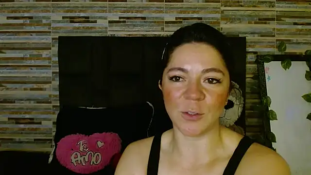 disneey2888 online show from 10/20/25, 02:17