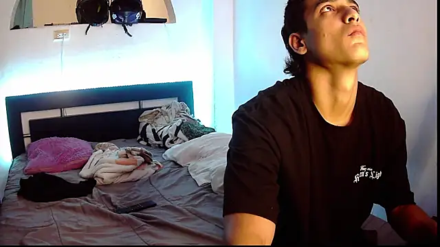 AnyRUSSO online show from 11/11/25, 05:35