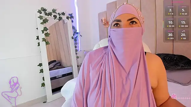  naylaa  online show from 01/09/26, 03:35