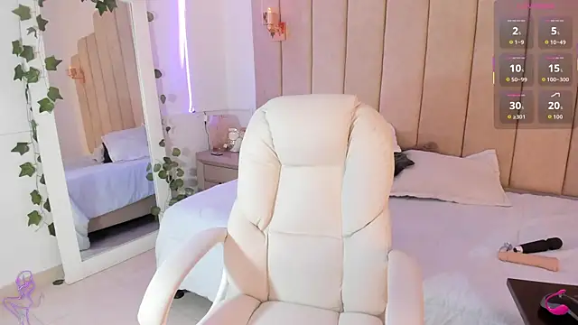  naylaa  online show from 01/17/26, 03:54