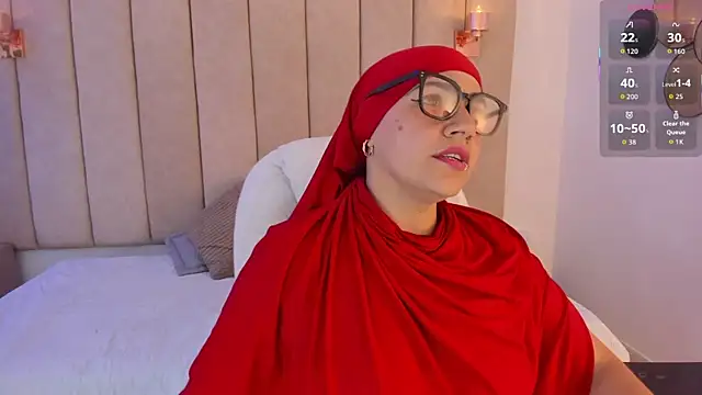  naylaa  online show from 12/20/25, 03:09