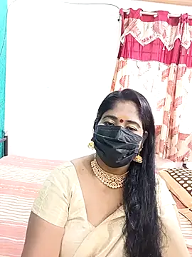 tamil-aunt online show from 11/04/25, 04:49