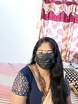 tamil-aunt online show from 10/15/25, 04:11