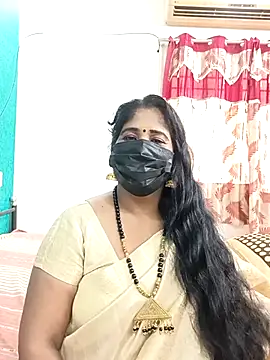 tamil-aunt online show from 10/23/25, 04:55