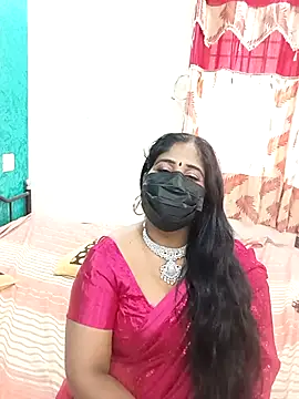tamil-aunt online show from 10/12/25, 05:53