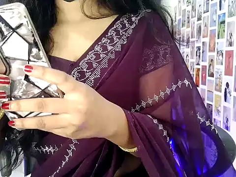 your Tanu 02 online show from 10/19/25, 03:26