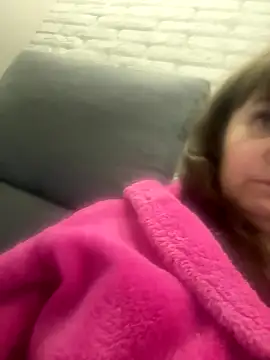 Butterfly8385 online show from 11/07/25, 07:40