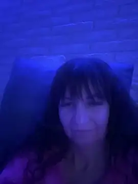 Butterfly8385 online show from 12/14/25, 08:14