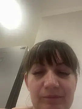 Butterfly8385 online show from 05/24/26, 10:31