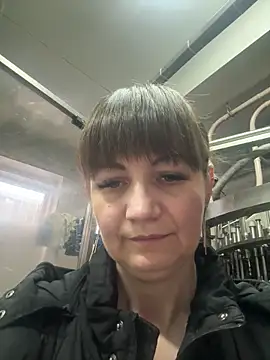 Butterfly8385 online show from 11/17/25, 01:26