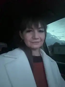 Butterfly8385 online show from 04/15/26, 03:23