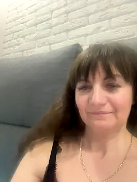 Butterfly8385 online show from 11/19/25, 09:37