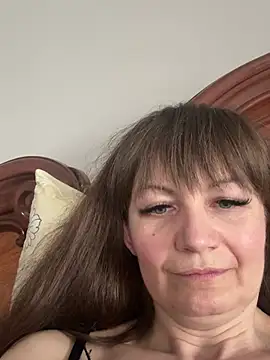 Butterfly8385 online show from 04/11/26, 02:32