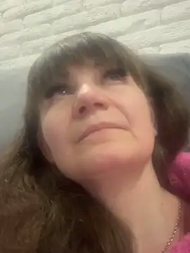 Butterfly8385 online show from 11/28/25, 11:05