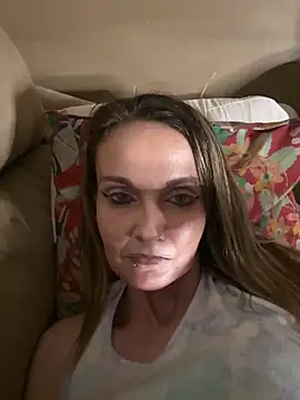 Brooklyn1987 online show from 10/10/25, 11:11