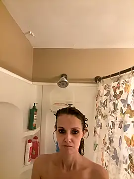 Brooklyn1987 online show from 10/17/25, 06:39