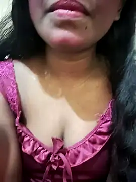 Lovely Payal online show from 10/28/25, 12:11