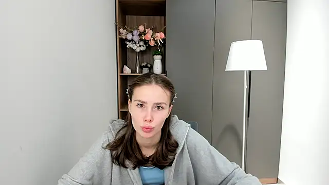 MonetLeitman online show from 10/12/25, 02:13