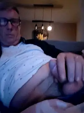 henkzwart online show from 11/08/25, 08:01