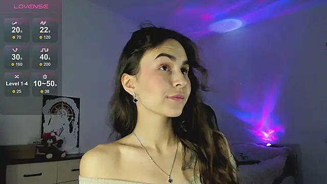 LionKierra online show from 11/11/25, 04:18