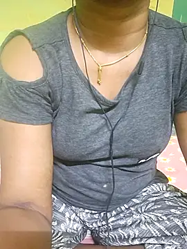 tamil kanaka online show from 05/17/26, 03:12