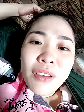 Snapshot of Cherry_pusy99 chatting on 10/24/25, 01:04 Cherry pusy99 online show from 10/24/25, 01:04